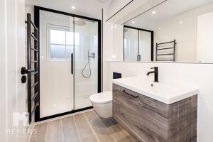 Photo 11- click for photo gallery